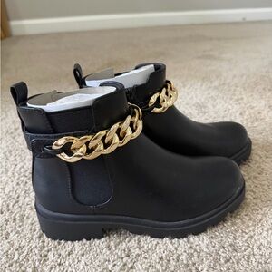Steve Madden Black Boots with Gold Chain Accent NWT